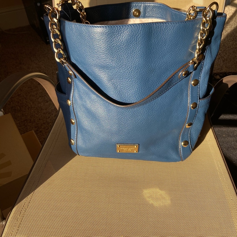 Michael Kors Navy/Gold Leather Tote